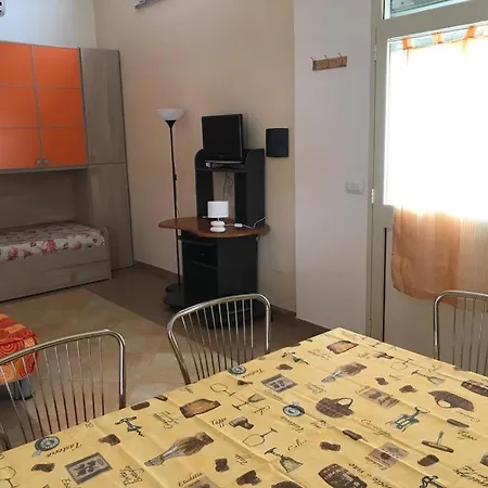 Degli Dei - Monolocale * Ricadi